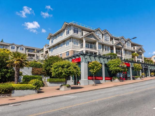 204-15621 Marine Drive  White Rock, BC V4B 1E1