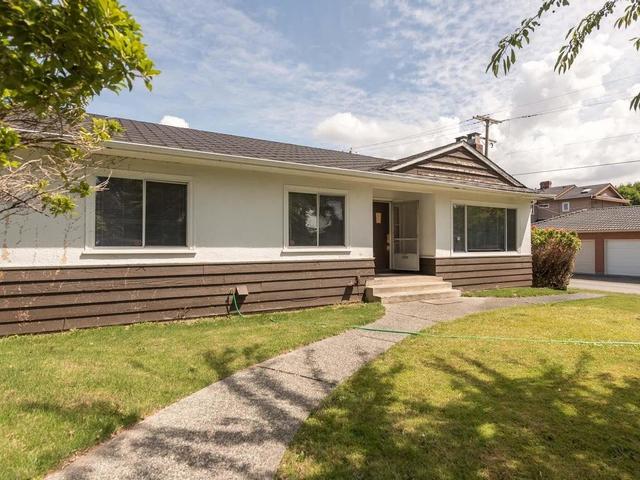 1249 52nd Avenue W Vancouver, BC V6P 1H7