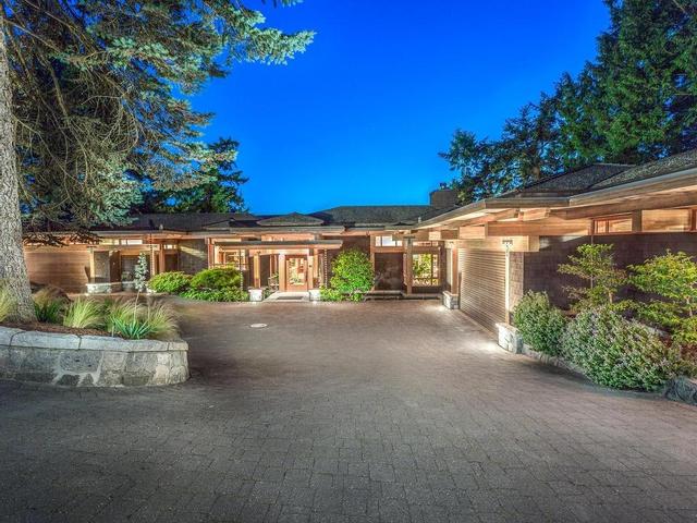 5363 Kew Cliff Road  West Vancouver, BC V7W 1M3