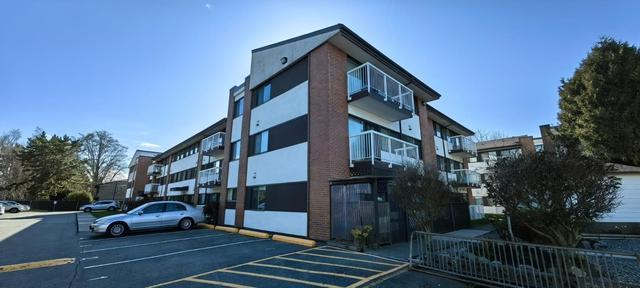 301-8080 Ryan Road  Richmond, BC V7A 2E5
