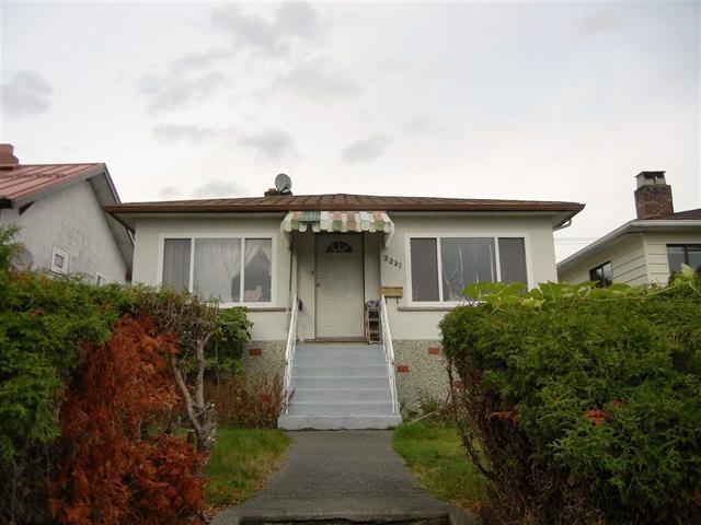 2831 Broadway E Vancouver, BC V5M 1Y9