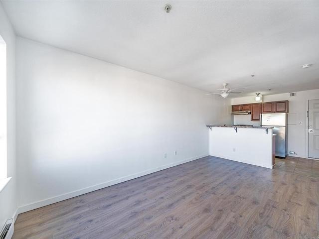 304-5520 Joyce Street  Vancouver, BC V5R 4H6