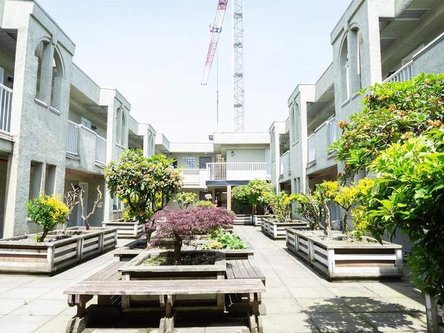 208-5520 Joyce Street  Vancouver, BC V5R 4H6