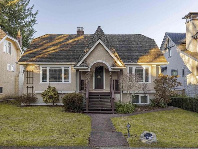 3229 24th Avenue W Vancouver, BC V6L 1R8