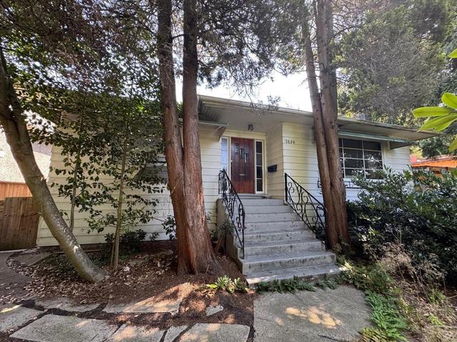 7650 Granville Street  Vancouver, BC V6P 4Y7