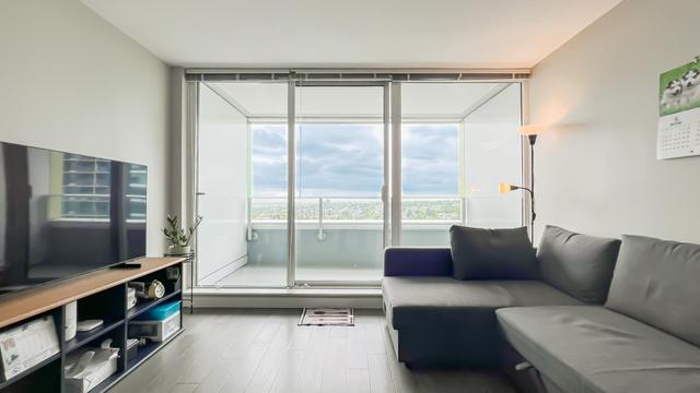 2705-488 Marine Drive SW Vancouver, BC V5X 0C6