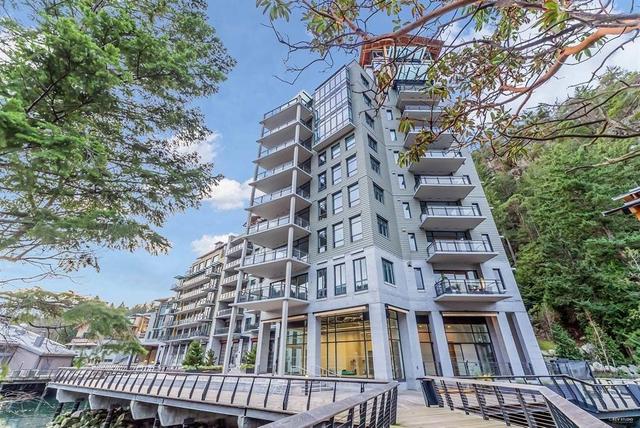 1002-6707 Nelson Avenue  West Vancouver, BC V7W 0A4