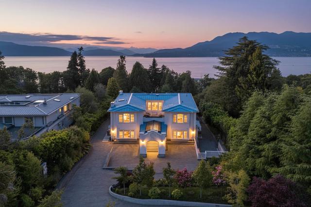 5747 Newton Wynd  Vancouver, BC V6T 1H6