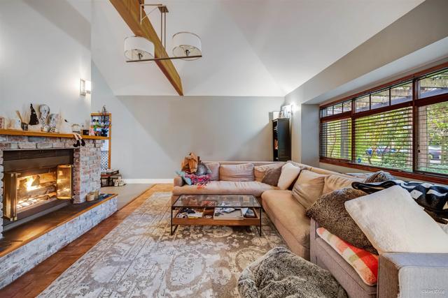 3758 35th Avenue W Vancouver, BC V6N 2N7
