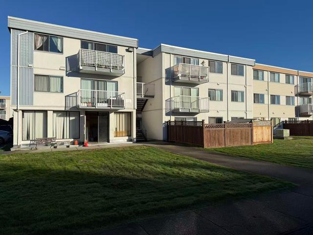 302-7260 Lindsay Road  Richmond, BC V7C 3M6
