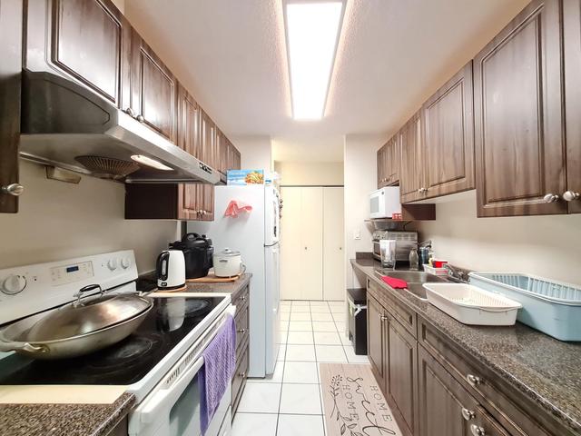 106-8080 Ryan Road  Richmond, BC V7A 2E5