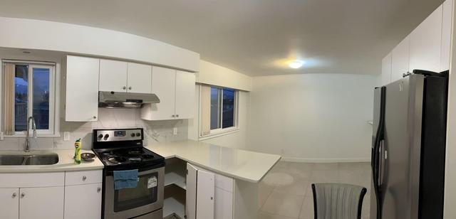 3161 15th Avenue E Vancouver, BC V5M 2L1