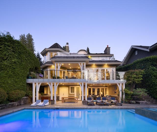 6154 Gleneagles Drive  West Vancouver, BC V7W 1W3