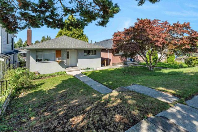 5755 Dumfries Street  Vancouver, BC V5P 3A7