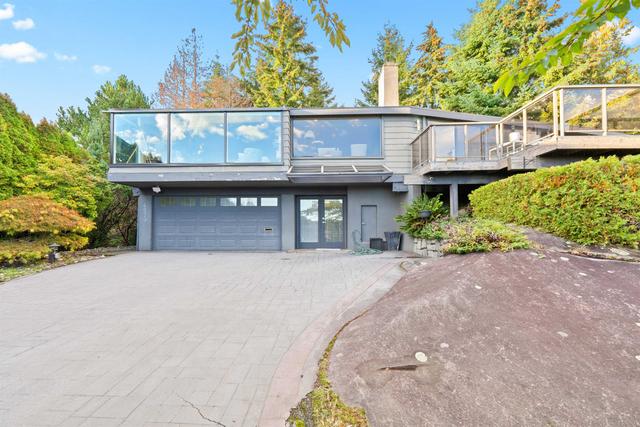4579 Woodgreen Court  West Vancouver, BC V7S 2V8