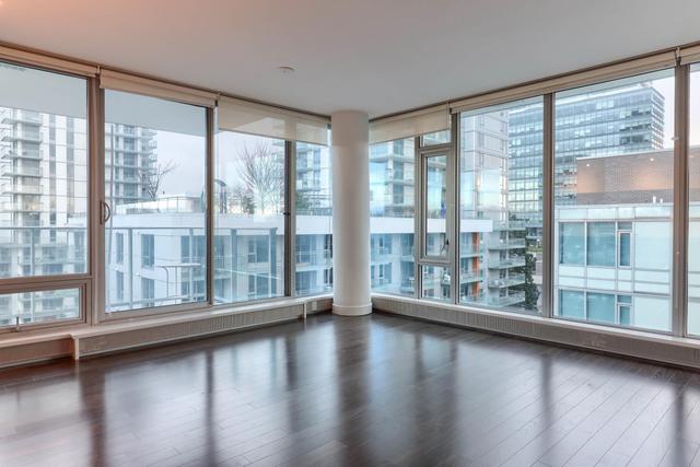 606-8031 Nunavut Lane  Vancouver, BC V5X 0C9