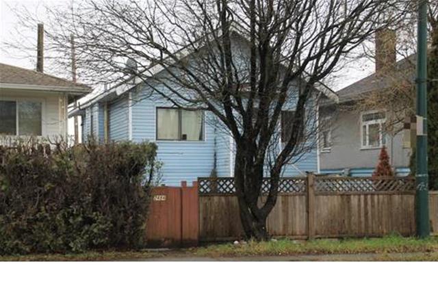 2472 41st Avenue E Vancouver, BC V5R 2W5