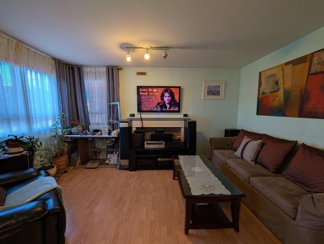 203-4950 Joyce Street  Vancouver, BC V5R 4G6