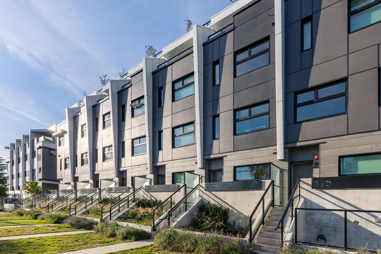 135 41St Avenue W, Vancouver, BC 