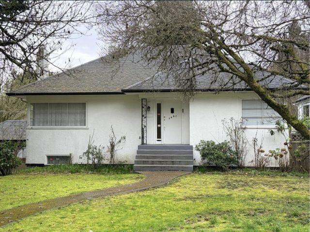 5887 Blenheim Street  Vancouver, BC V6N 1P9