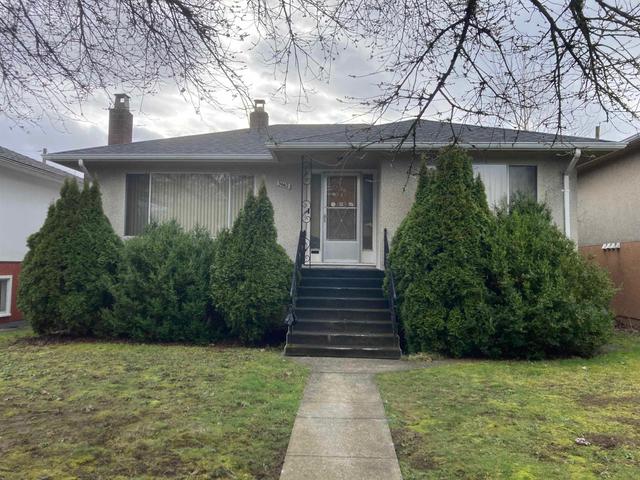 3662 25th Avenue E Vancouver, BC V5R 1K5