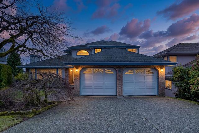8 Greystone Place  Port Moody, BC V3H 4T5