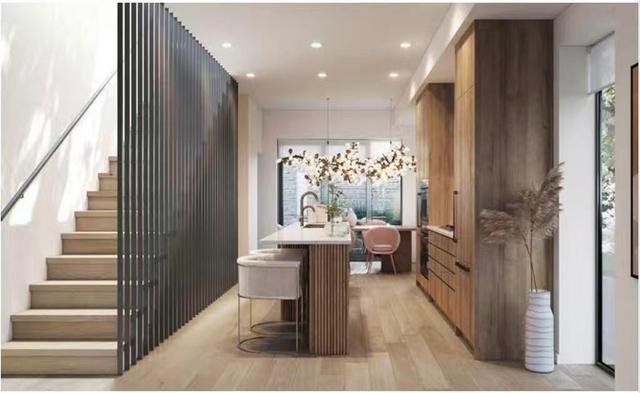 110-6818 Ash Street  Vancouver, BC V6P 3K4