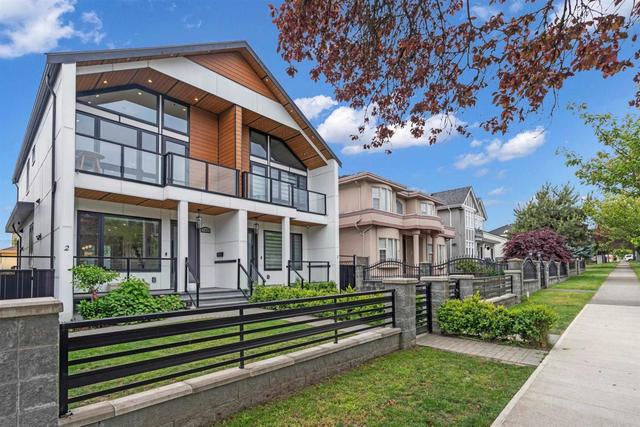 1-560 63rd Avenue W Vancouver, BC V6P 2G8