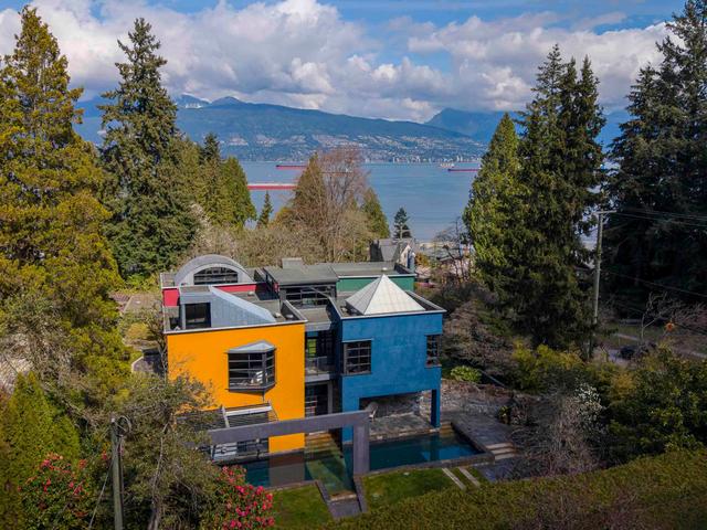 1775 Blanca Street  Vancouver, BC V6R 4E4