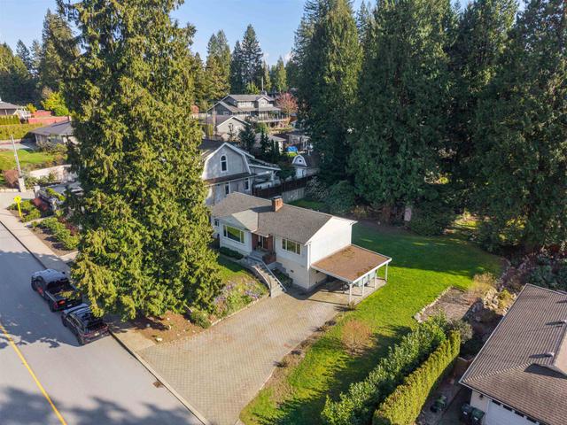 551 Osborne Road E North Vancouver, BC V7N 1M4