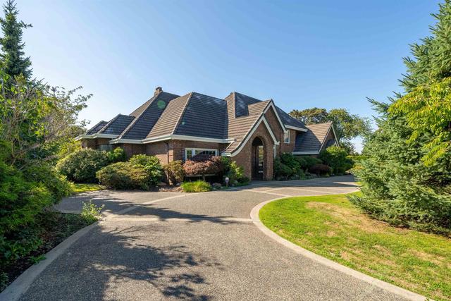 12351 Gilbert Road  Richmond, BC V7E 2H7