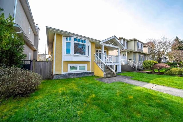 2862 22nd Avenue W Vancouver, BC V6L 1M6