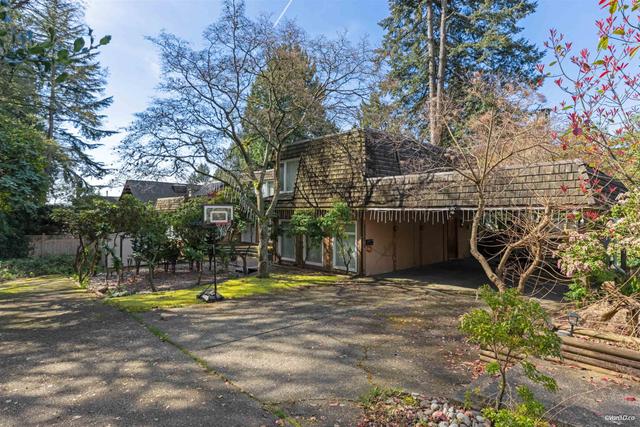 1366 Kings Avenue  West Vancouver, BC V7T 2C6