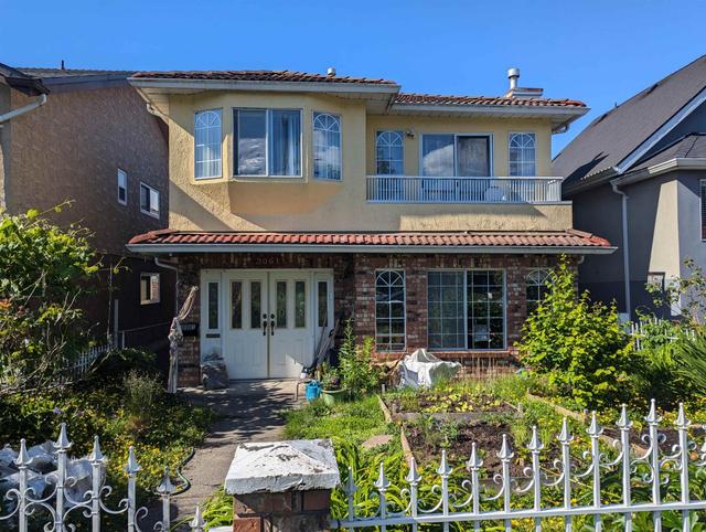 3061 Parker Street  Vancouver, BC V5K 2V1