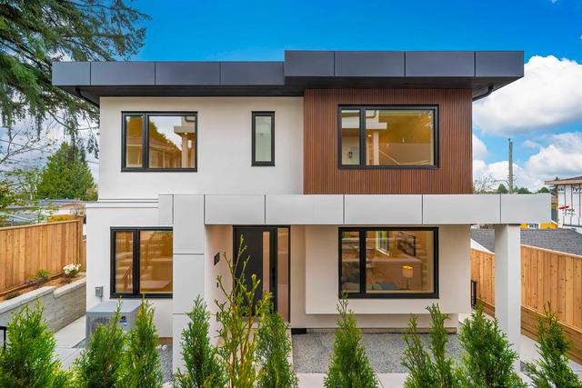5593 Fleming Street  Vancouver, BC V5P 3G1