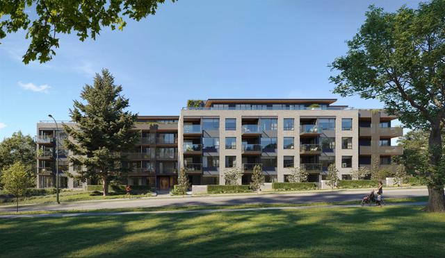 213-5255 Kersland Drive  Vancouver, BC V5Y 2M9