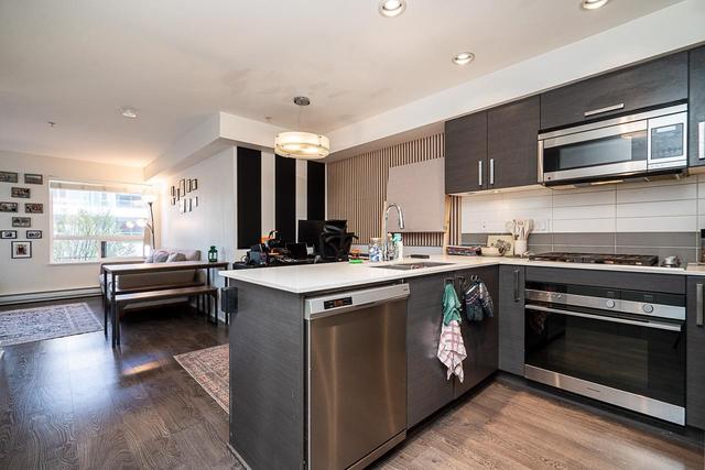 212-2858 4th Avenue W Vancouver, BC V6K 1R2