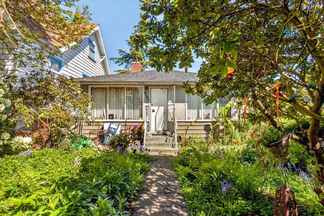 4137 Mcgill Street  Burnaby, BC V5C 1M7
