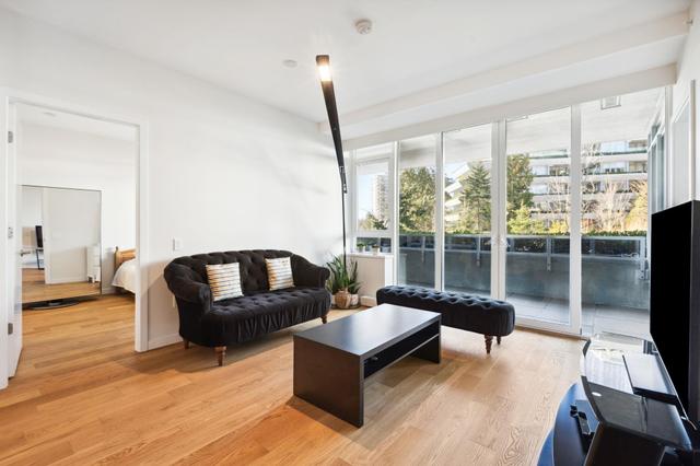 204-788 Arthur Erickson Place  West Vancouver, BC V7T 0B6