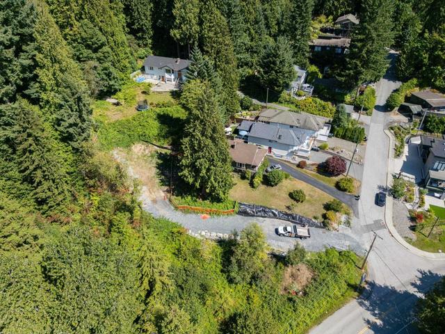 615 Ioco Road  Port Moody, BC V3H 4B7