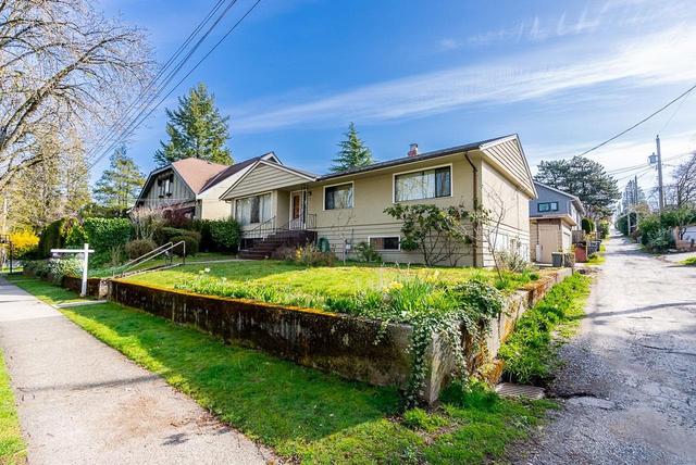 5240 East Boulevard  Vancouver, BC V6M 3V1