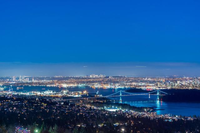 2426 Halston Court  West Vancouver, BC V7S 3K3
