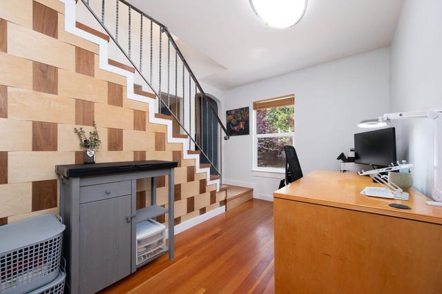 1075 Gladwin Drive  North Vancouver, BC V7R 1A1