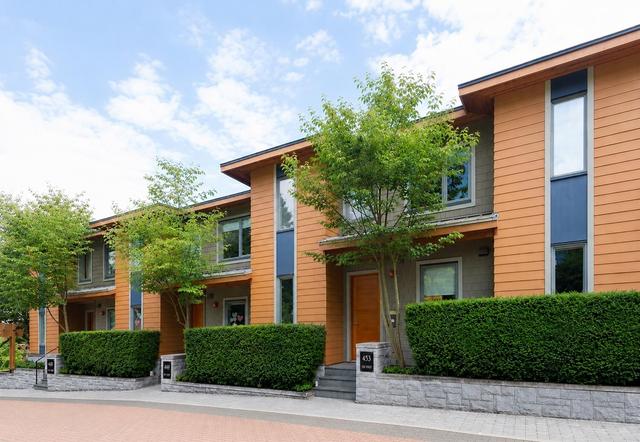 453 13th Street  West Vancouver, BC V7T 2N7