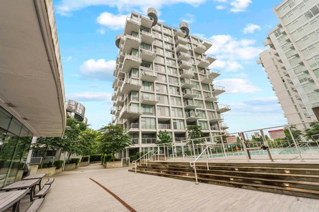 806-2221 30th Avenue E Vancouver, BC V5N 0G6
