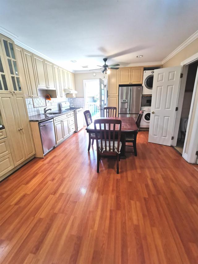 8067 French Street  Vancouver, BC V6P 4V9