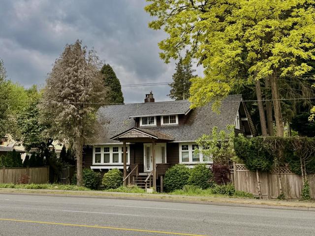 4849 Oak Street  Vancouver, BC V6H 2P2