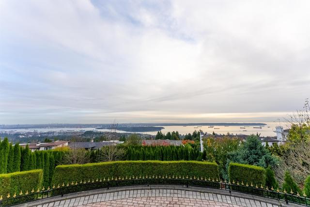 1409 Chartwell Drive  West Vancouver, BC V7S 2R7