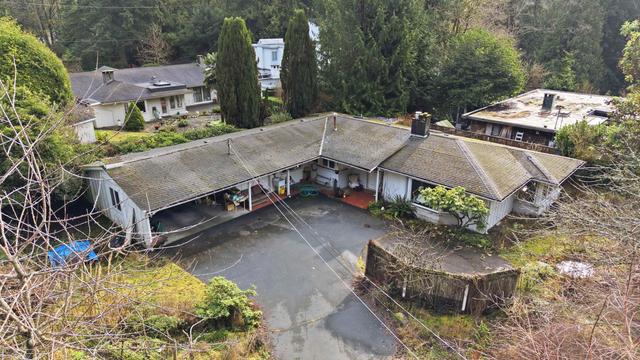5757 Cranley Drive  West Vancouver, BC V7W 1S9