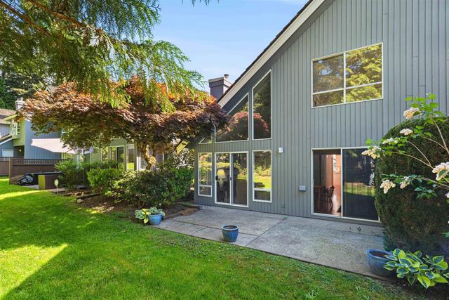5-1925 Indian River Crescent  North Vancouver, BC V7G 2P7
